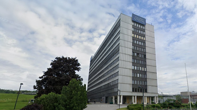 tumba office building