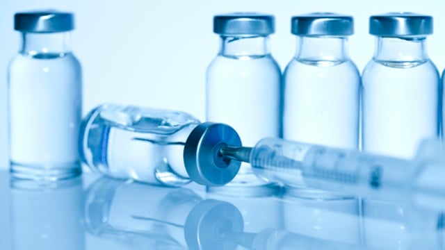 glass-medical-ampoules-rows.jpg